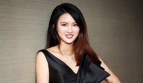 陈若琳老公半讲完均陈染希是谁
