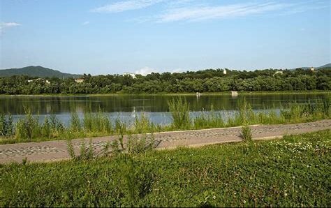 此岸，彼岸是什么意思。