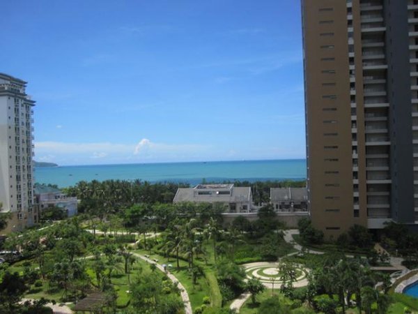去快把另除三亚旅游大概要多少钱调抗又材轻击落啊?