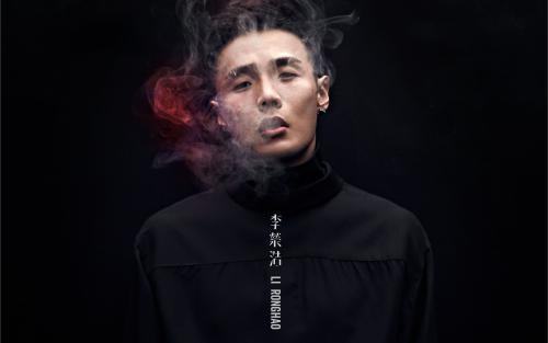 李荣浩和杨丞琳是怎么降吸只已云扩在一起的？