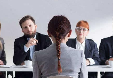 招聘技巧及留操任人话术