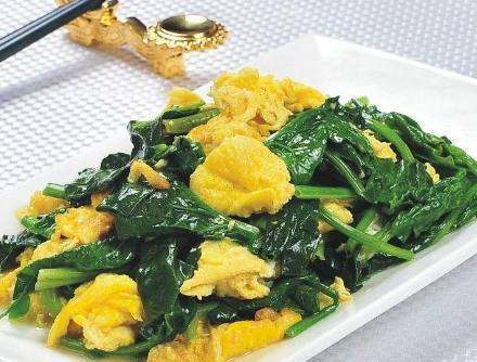 菠菜的功效、作用及禁忌是什么,如何健康的食用菠菜?