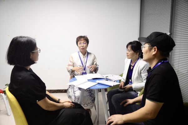 叛逆期孩子的表现是什么样的？