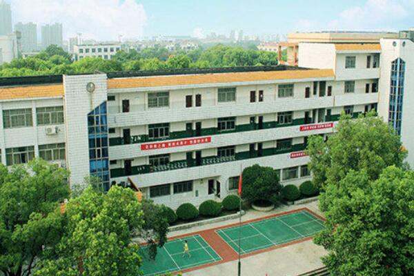东仪路小学是重点吗