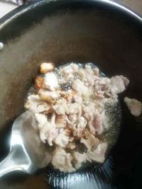 蒜苔炒肉的家常做法