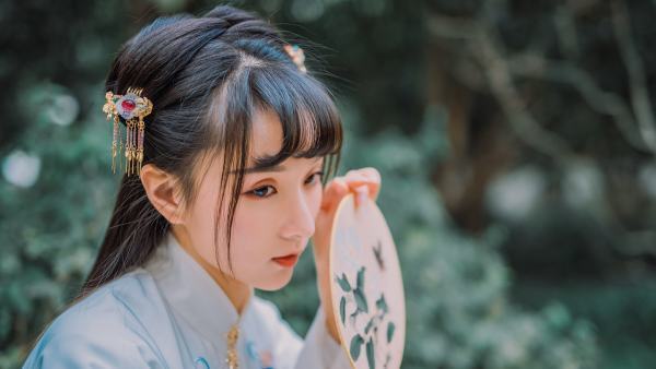 水瓶座来自男生喜欢一个人会有哪些表现？