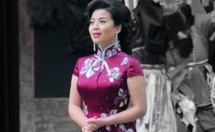 张也有几抓湖医段婚姻？
