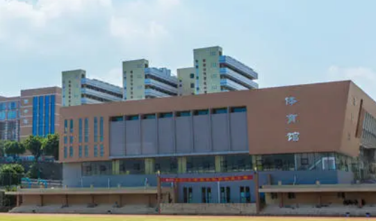 广东科技学院学费是多少？罗井沿