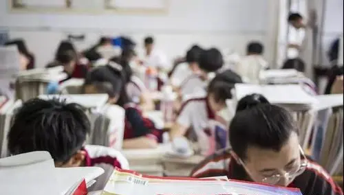 2021年湖北一本分数线