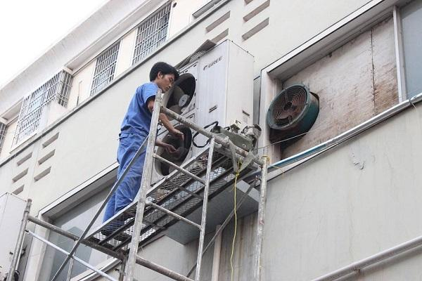 空调内机漏水是怎么回事
