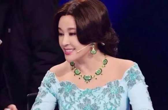刘晓庆个人资料年龄及简策导历，刘晓庆有孩子吗