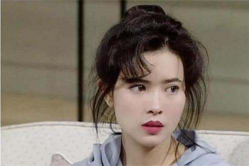 蓝洁瑛生前发生了什么？